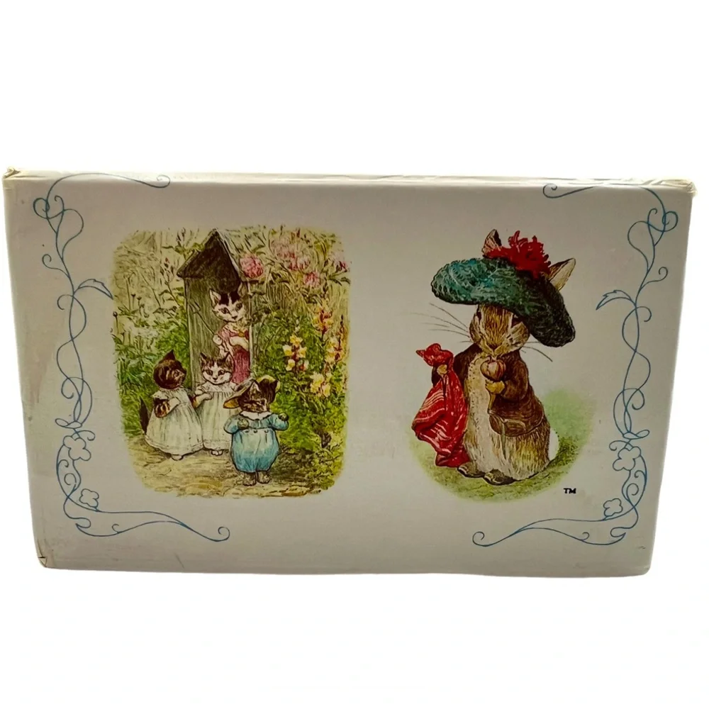 The Miniature World of Peter Rabbit 12-Copy Miniature Boxed Collection - Picture 6 of 16